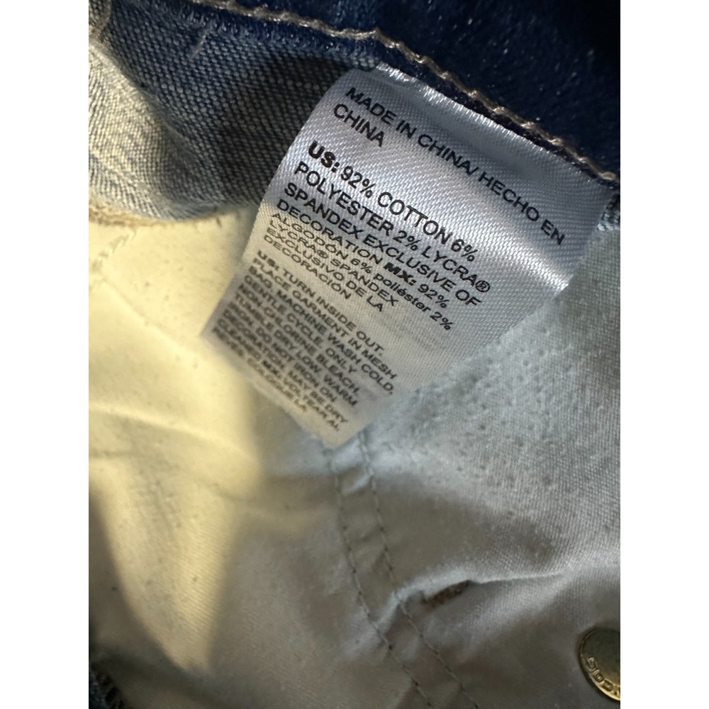 Chico's So Slimming Girlfriend Kick Flare Floral Embroidered Crop Jeans Size 12 - Picture 9 of 14